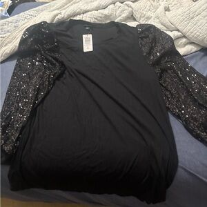 Elegant Black Sequin Sleeve Blouse NWT Torrid